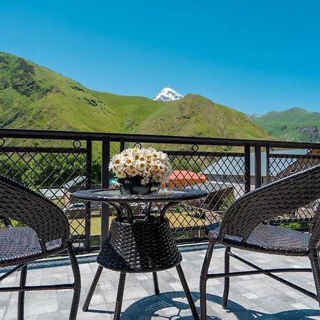 Travel Inn Kazbegi Eksteriør bilde